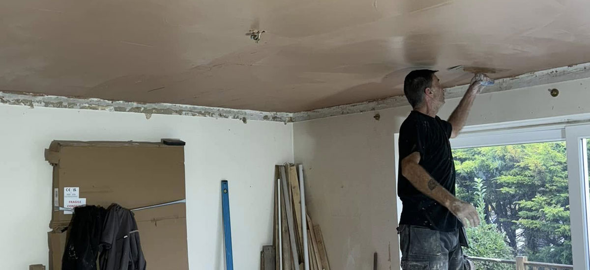 rending-plastering-build-sussex-slider-3